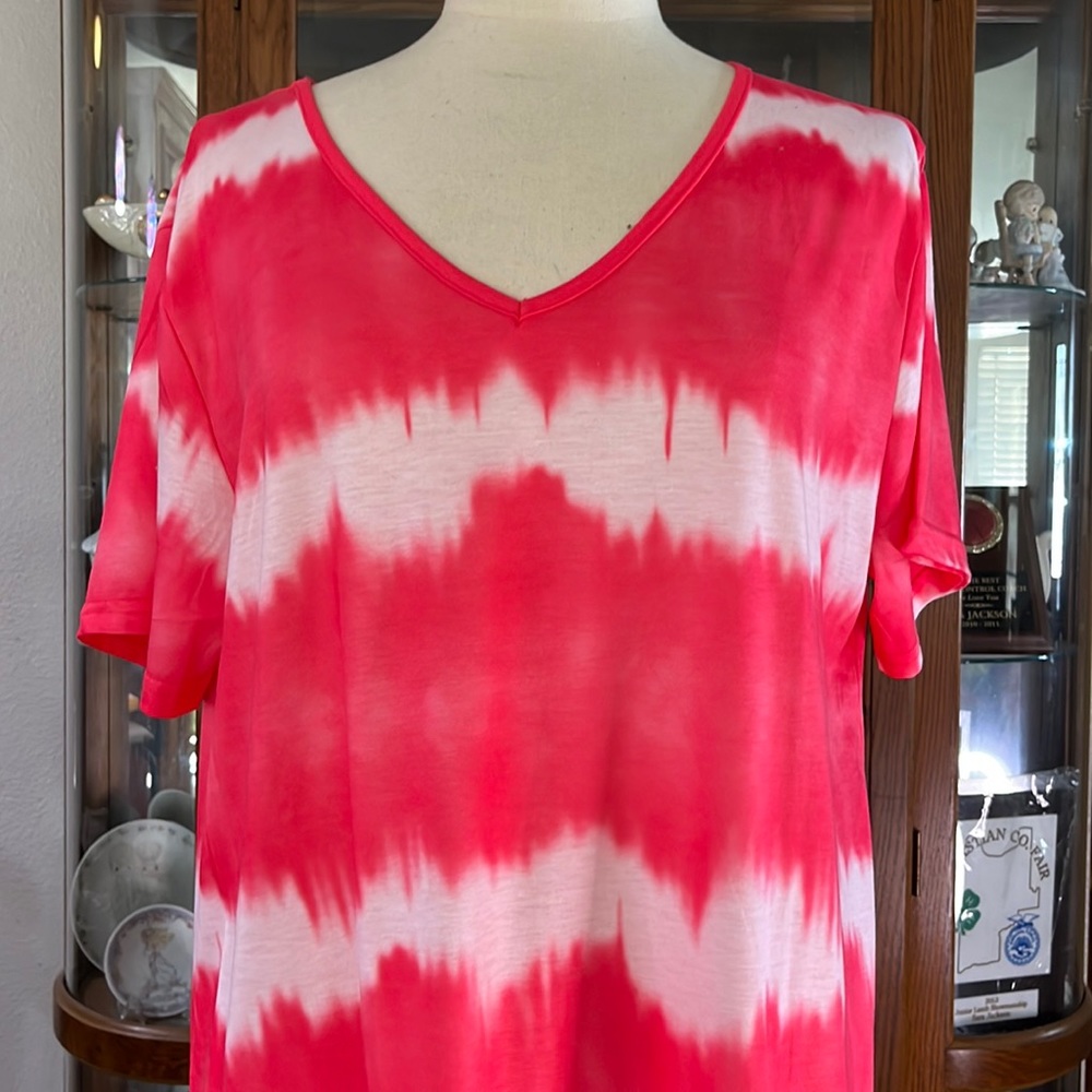 PLUS SIZE TYE-DYE V-NECK SHIFT DRESS 👗!!